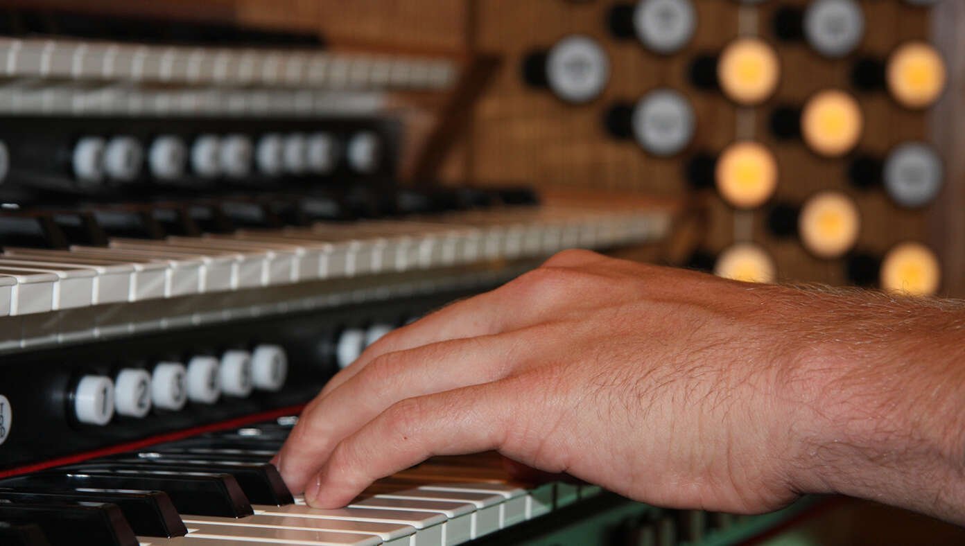 Thumbnail for Church Organist Close To Figuring Out What All These Pedals And Buttons Are For