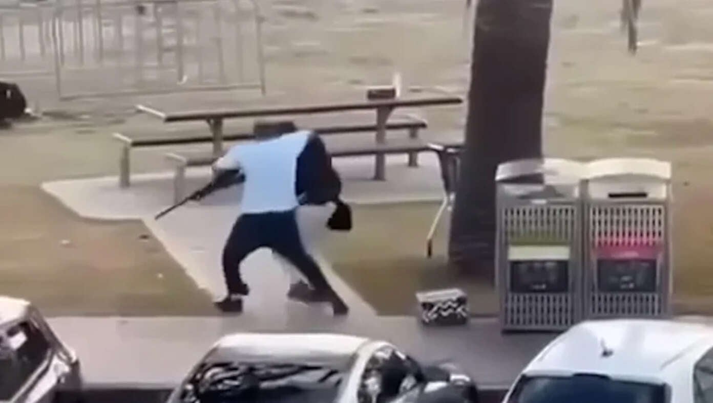 Australian Man Who Wrestled Gun Away From Terrorist Charged With Unlawful Firearm Possession - Featured article image