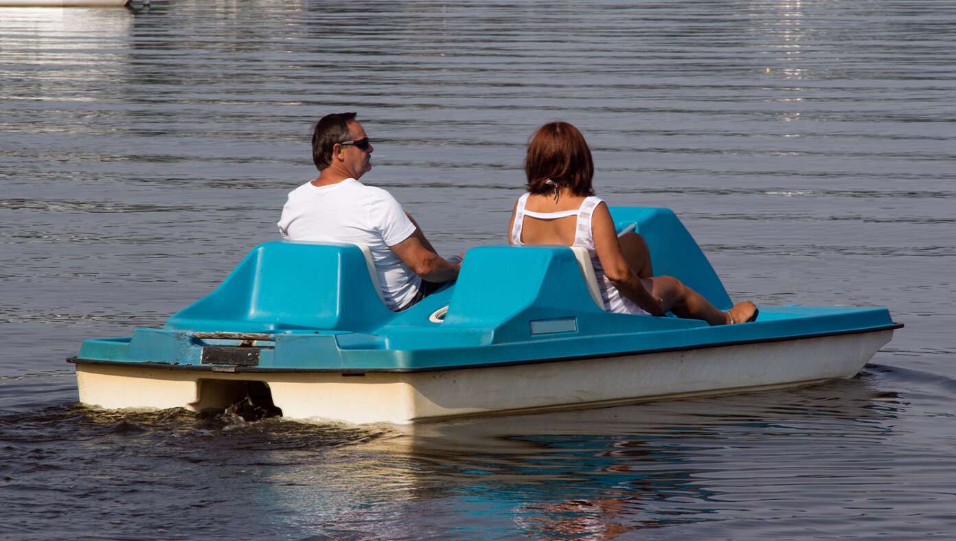 Paddleboat Ride Enjoyable For Seven Seconds - Article image