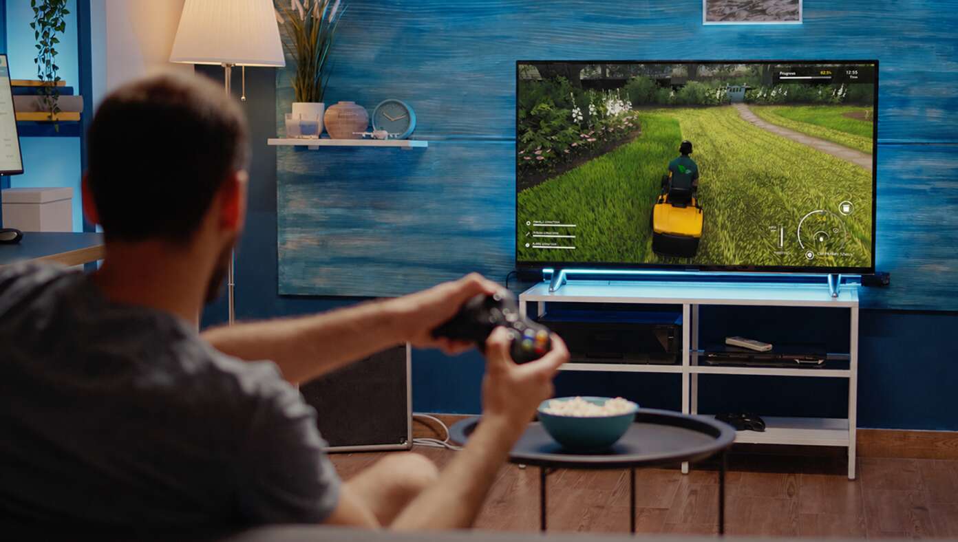 Man Informs Wife He Can't Mow The Lawn Today As He Is Busy Playing Lawn Mowing Simulator - Article image