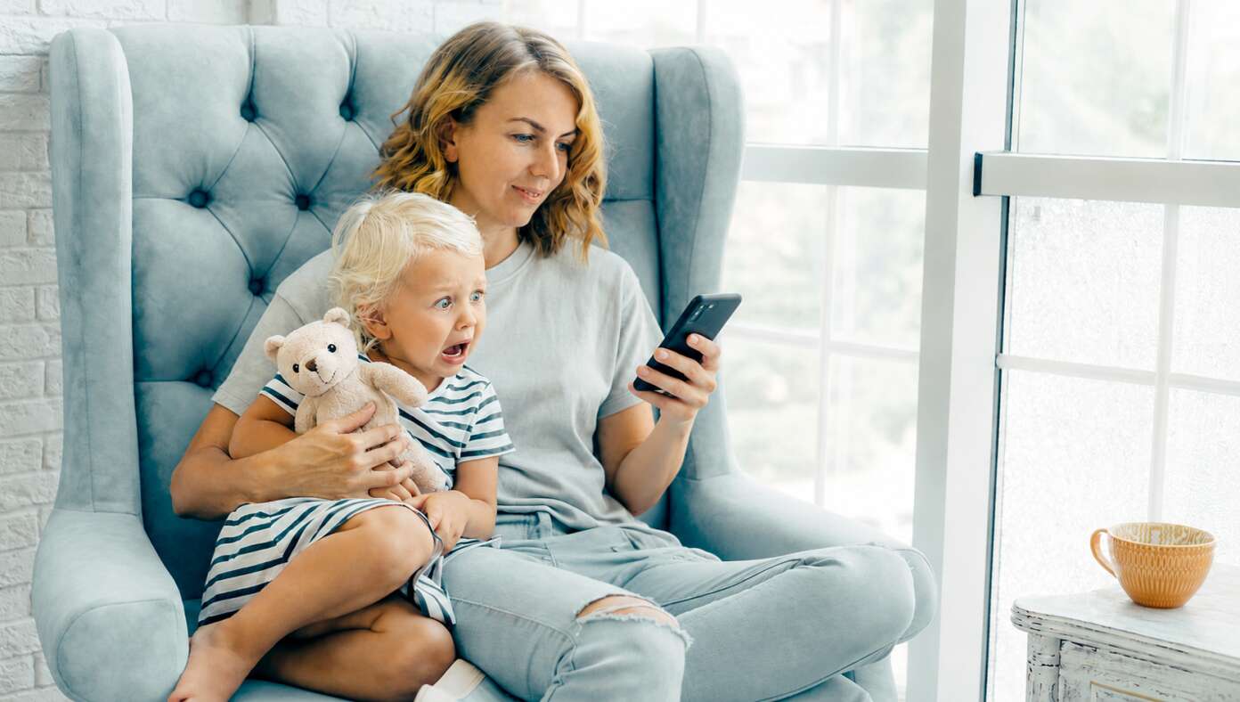 Toddler Puts Self Up For Adoption After Seeing Mom Scrolling Lindsay Clancy TikTok - Featured article image